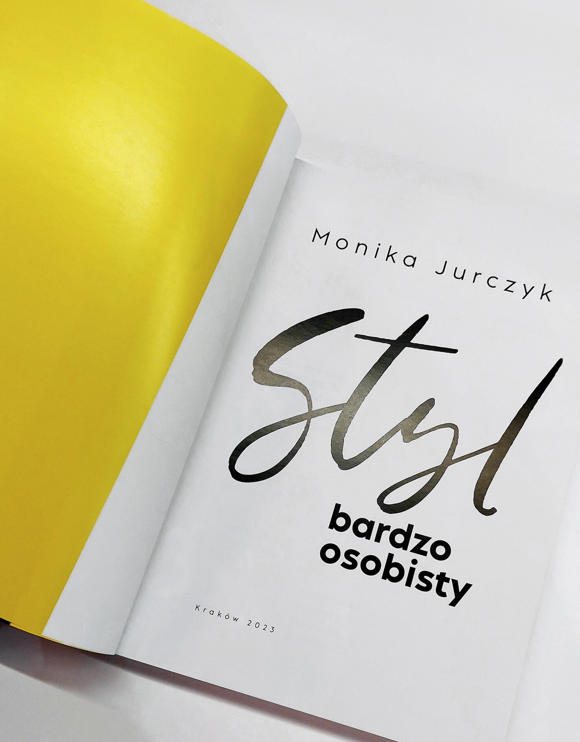 Cover & layout design _ 10/2023